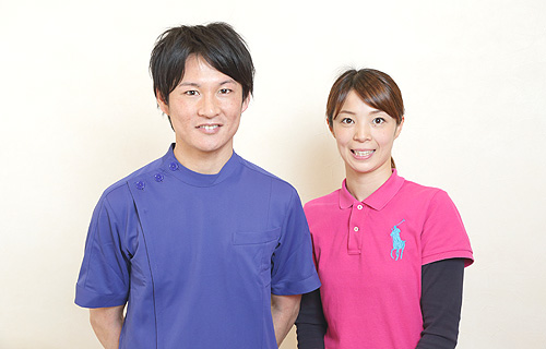 院長と受付スタッフがあなたをお待ちしております。